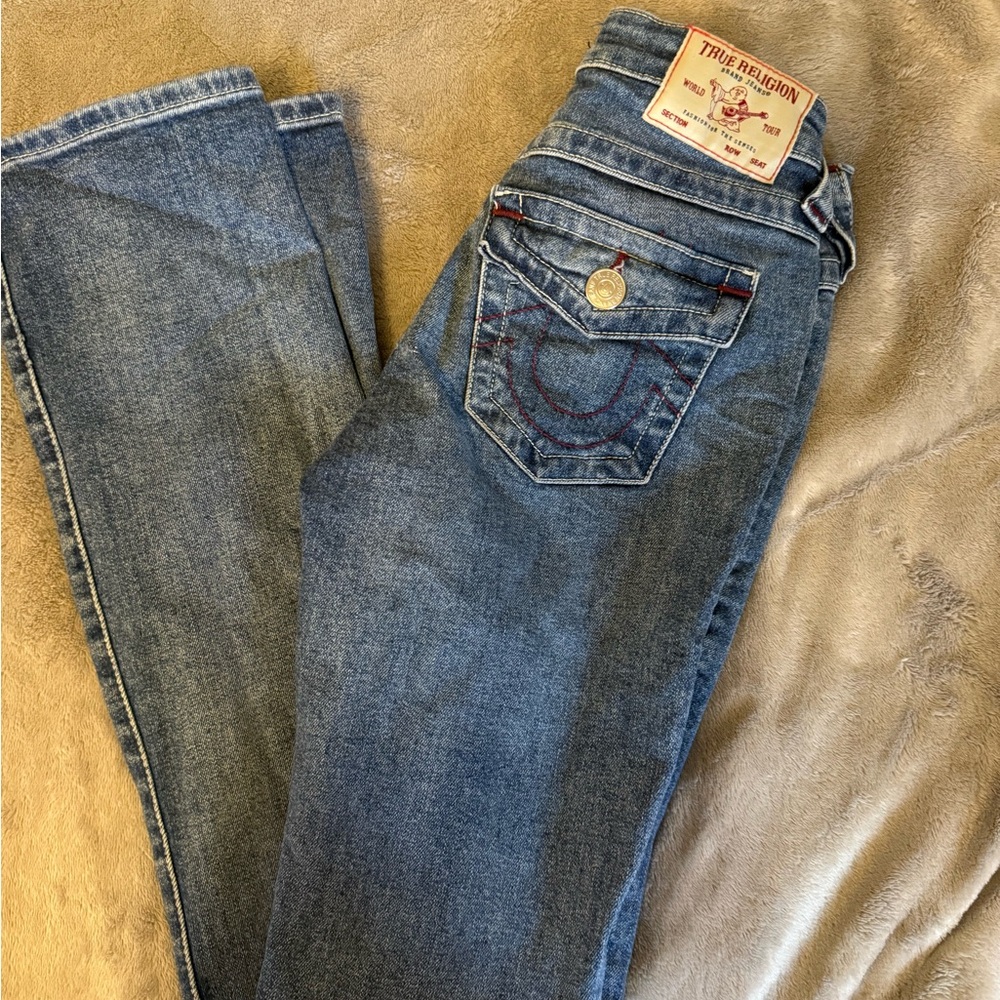 True Religion Jeans with Red Stitching
Size 24